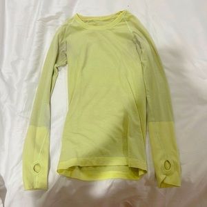 Lulu lemon neon long sleeve size 4